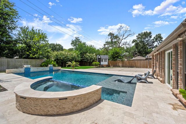 17627 Macrantha Drive, Spring, TX 77379