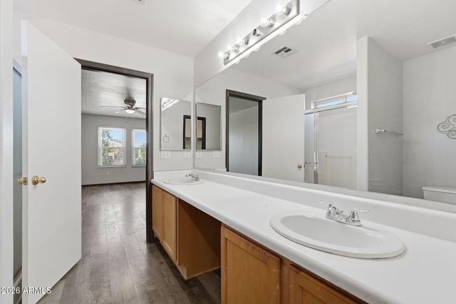 2585 E HARRISON Court, Gilbert, AZ 85295