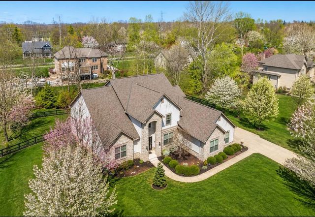 992 Elderberry Loop, Delaware, OH 43015