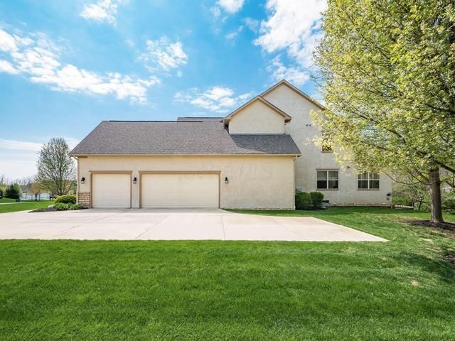 992 Elderberry Loop, Delaware, OH 43015