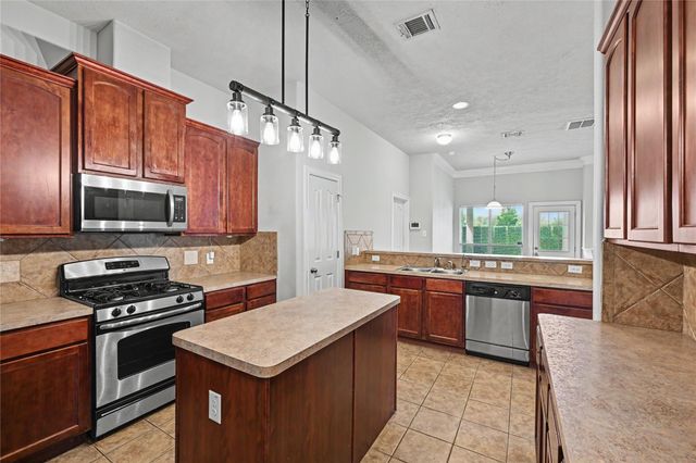 24703 Sandusky Drive, Tomball, TX 77375