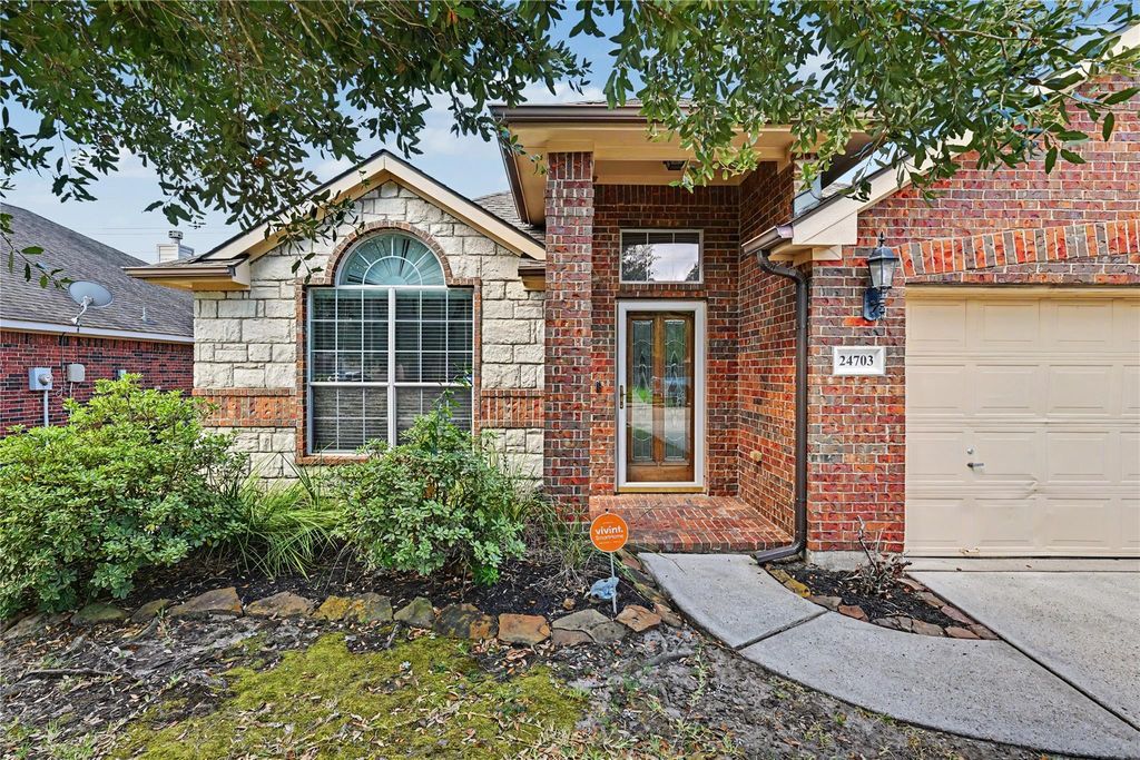 24703 Sandusky Drive, Tomball, TX 77375