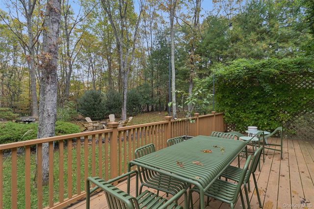 15 Mount Misery Drive, Sag Harbor, NY 11963