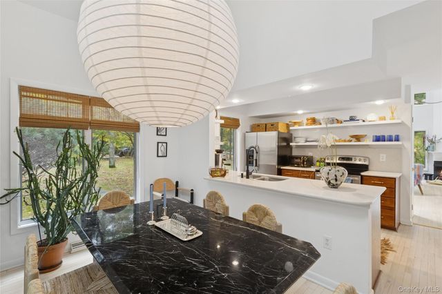 15 Mount Misery Drive, Sag Harbor, NY 11963