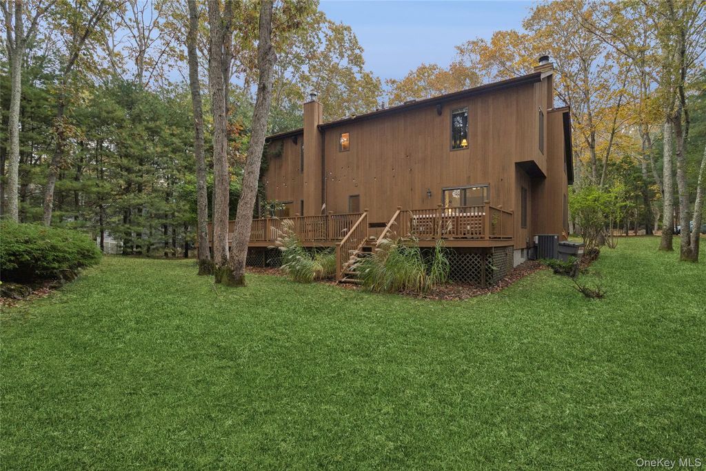 15 Mount Misery Drive, Sag Harbor, NY 11963
