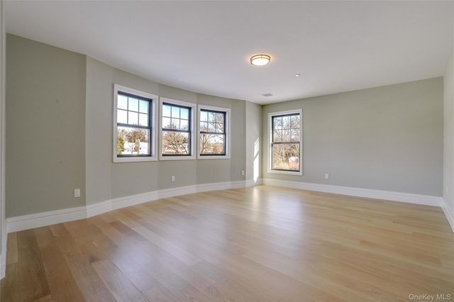 80 Brookdale Avenue, New Rochelle, NY 10801