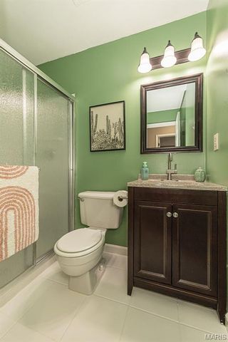 612 Summer Winds Lane E, St Peters, MO 63376
