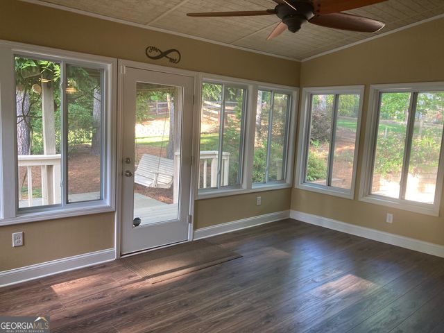 863 Fairwood Pointe NW, Acworth, GA 30101