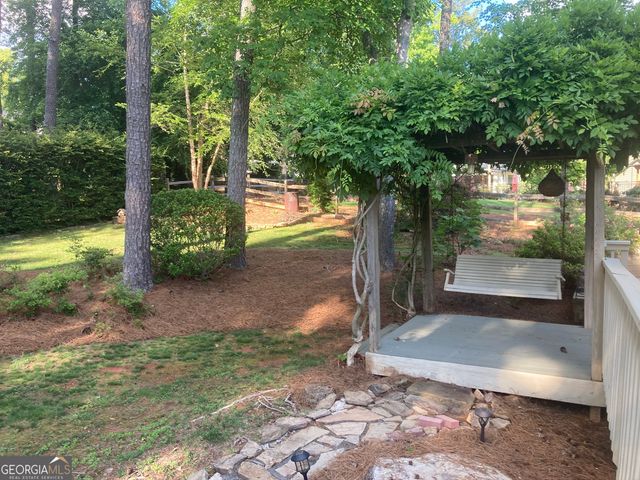 863 Fairwood Pointe NW, Acworth, GA 30101