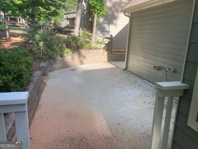 863 Fairwood Pointe NW, Acworth, GA 30101