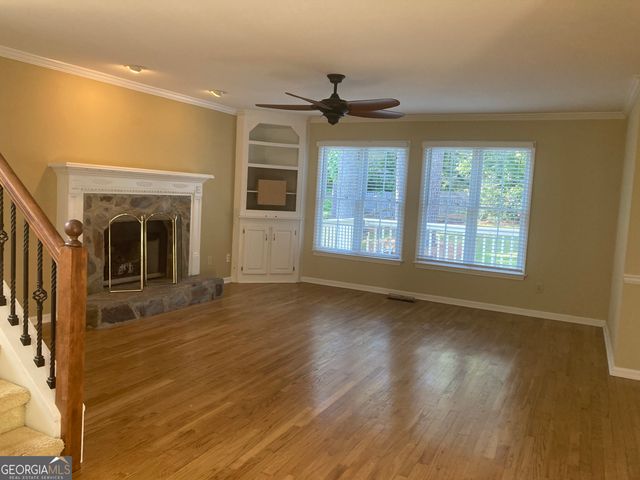 863 Fairwood Pointe NW, Acworth, GA 30101