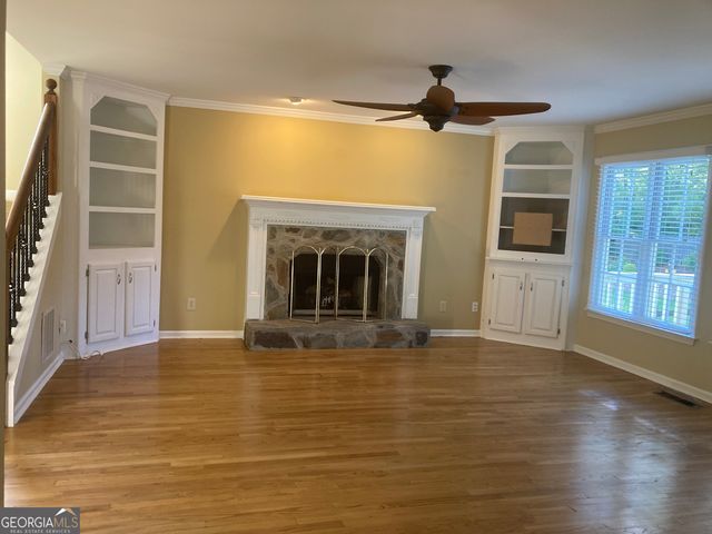 863 Fairwood Pointe NW, Acworth, GA 30101