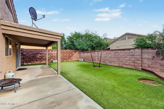 3039 E BLACKHAWK Drive, Phoenix, AZ 85050