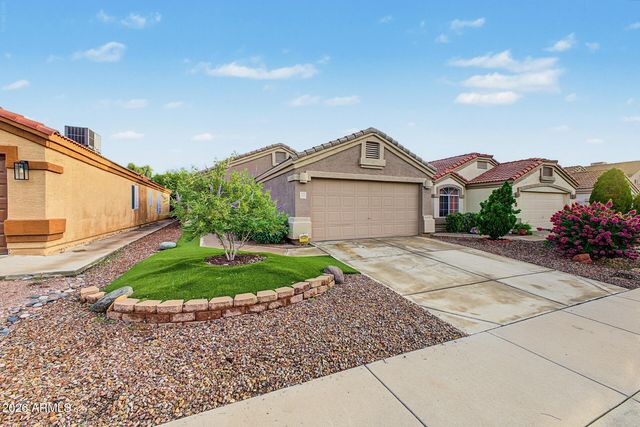 3039 E BLACKHAWK Drive, Phoenix, AZ 85050