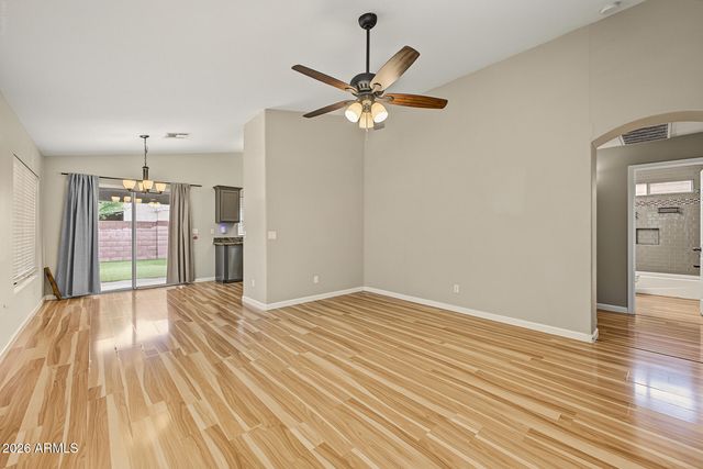 3039 E BLACKHAWK Drive, Phoenix, AZ 85050