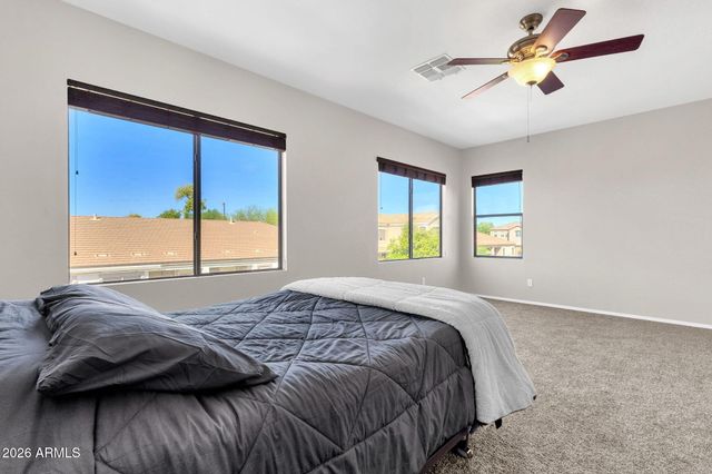 2952 E DENNISPORT Avenue, Gilbert, AZ 85295