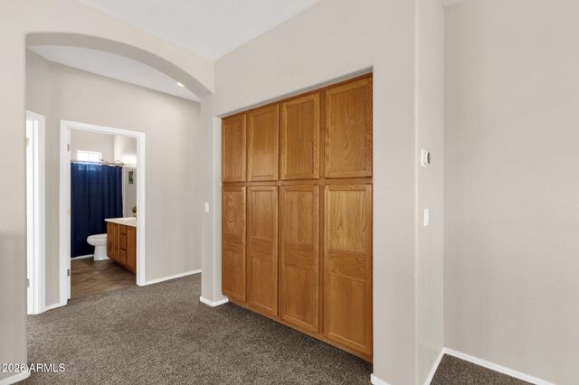 2952 E DENNISPORT Avenue, Gilbert, AZ 85295