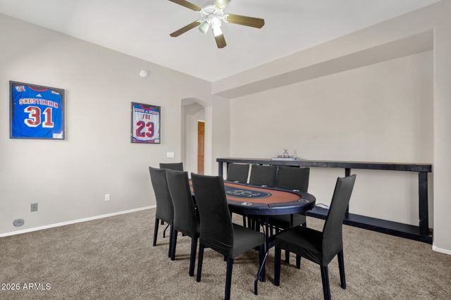 2952 E DENNISPORT Avenue, Gilbert, AZ 85295