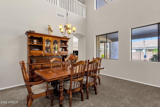 2952 E DENNISPORT Avenue, Gilbert, AZ 85295