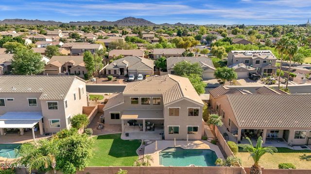 2952 E DENNISPORT Avenue, Gilbert, AZ 85295