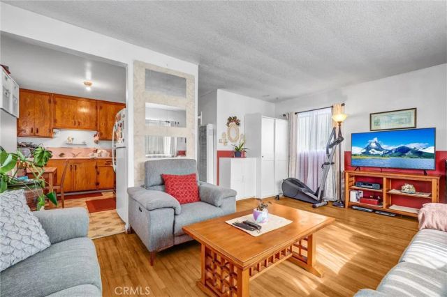 21109 S Santa Fe Ave, Carson, CA 90810