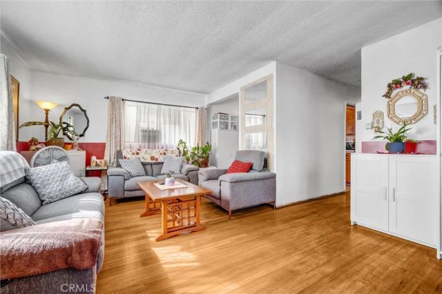 21109 S Santa Fe Ave, Carson, CA 90810