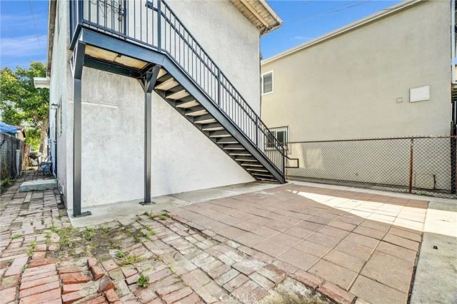 21109 S Santa Fe Ave, Carson, CA 90810
