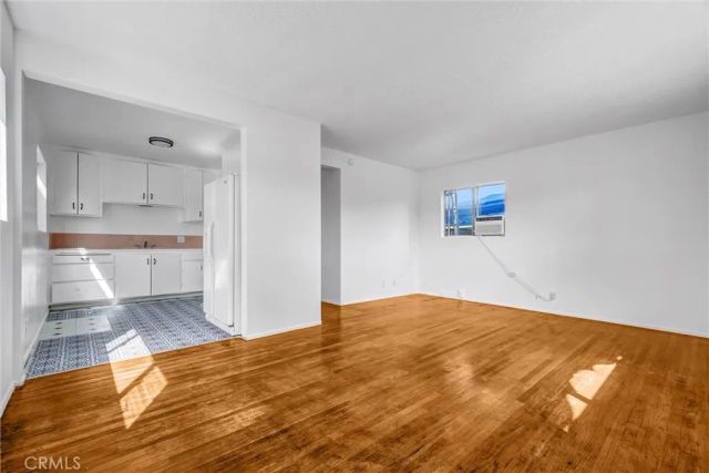 21109 S Santa Fe Ave, Carson, CA 90810