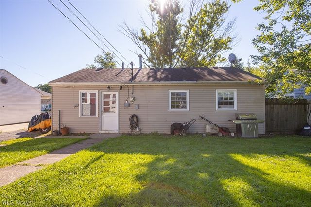 4144 Riverside Drive, Lorain, OH 44055