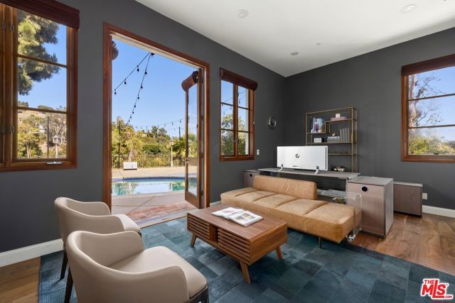 1214 Beverly View Drive, Beverly Hills, CA 90210
