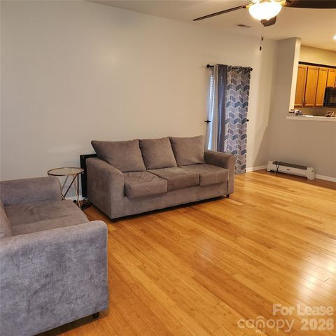 1045 Willow Wind Drive, Gastonia, NC 28054