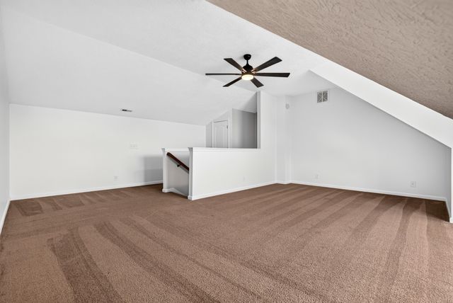 2824 Sharpie Dr, Clarksville, TN 37040