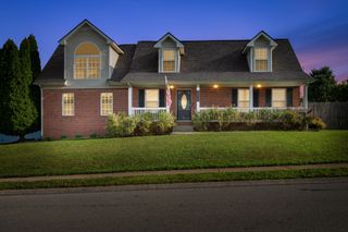 2824 Sharpie Dr, Clarksville, TN 37040