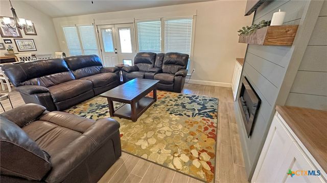 106 Savage Circle, Copperas Cove, TX 76522