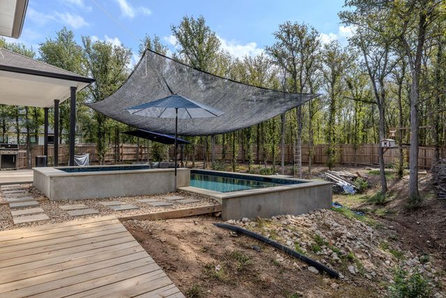 107 Keawakapu DR, Bastrop, TX 78602
