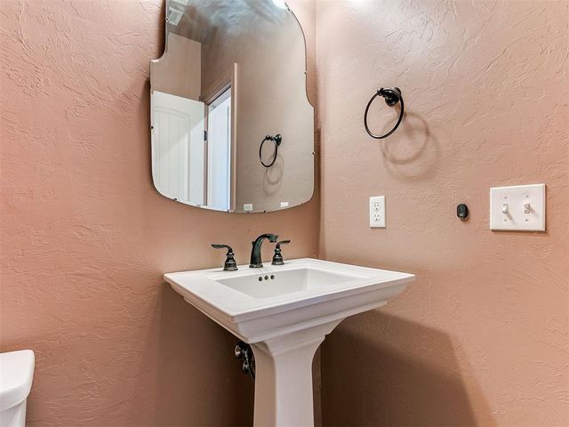 4804 SW 126th Street, Oklahoma City, OK 73173