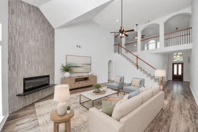 11207 Satin Tail Lane, Houston, TX 77095
