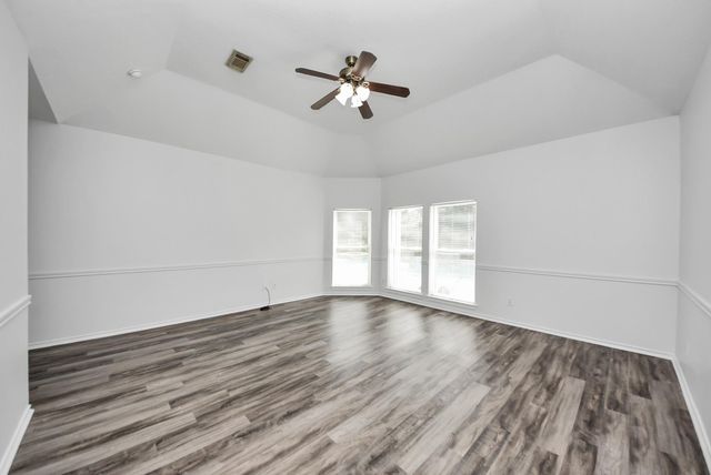 11207 Satin Tail Lane, Houston, TX 77095
