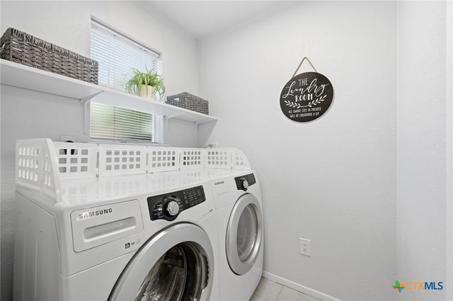 1015 E Yager Lane 27, Austin, TX 78753