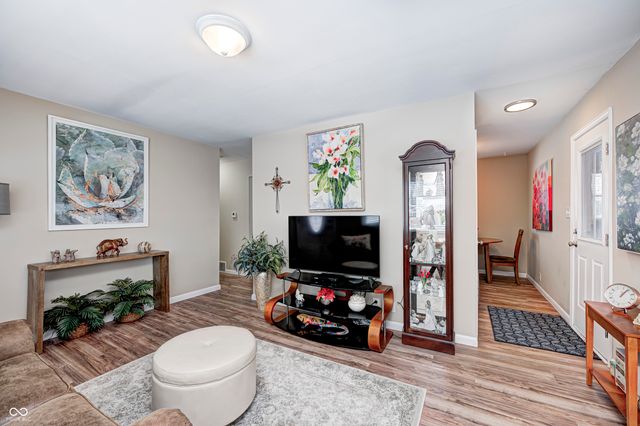 715 Killian Drive, Beech Grove, IN 46107