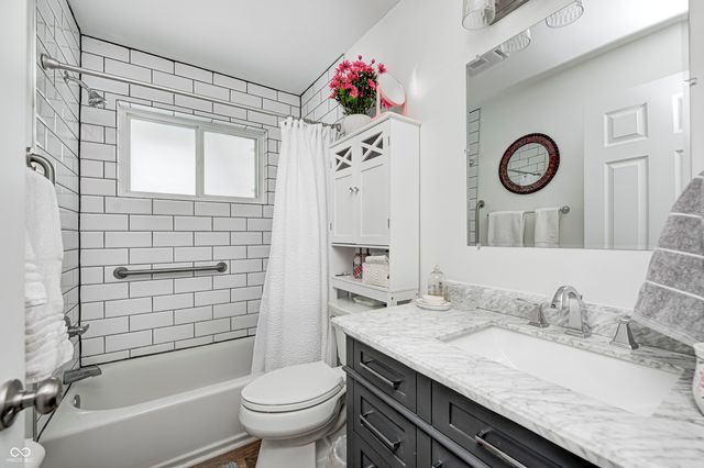 715 Killian Drive, Beech Grove, IN 46107