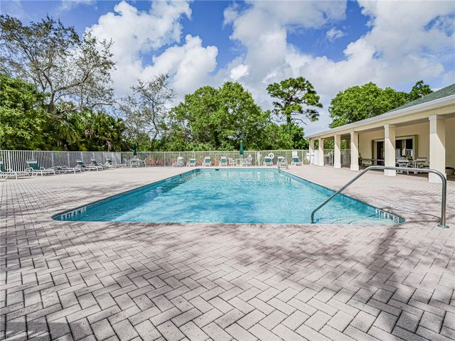 709 Brush Foot Drive, Sebastian, FL 32958