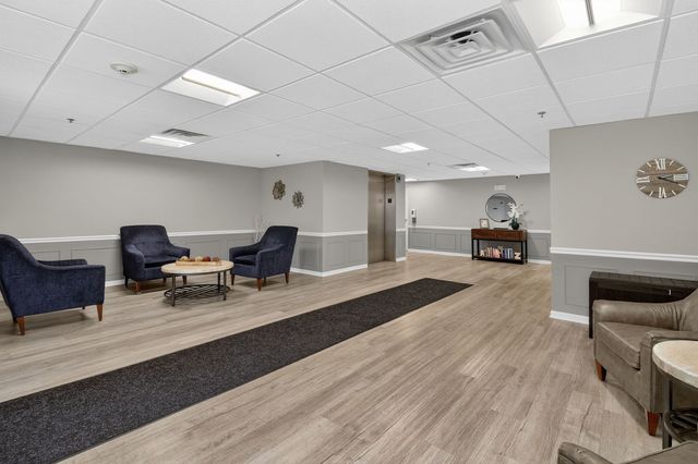 1470 JEFFERSON Street 308, Des Plaines, IL 60016