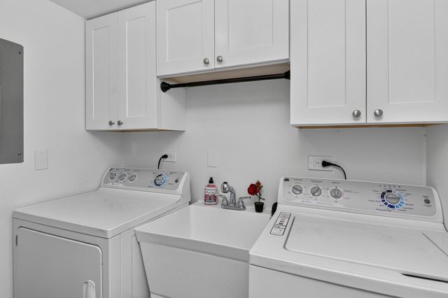 1470 JEFFERSON Street 308, Des Plaines, IL 60016