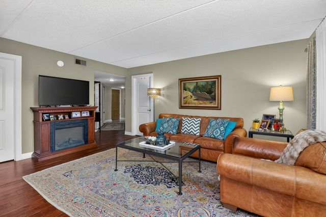 1470 JEFFERSON Street 308, Des Plaines, IL 60016