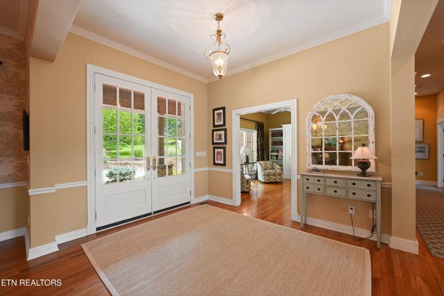 16 Milnor Circle, Crossville, TN 38558