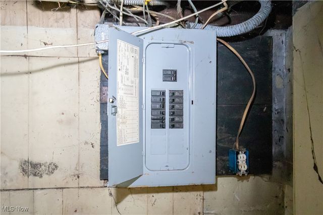 891 E 130th Street, Cleveland, OH 44108