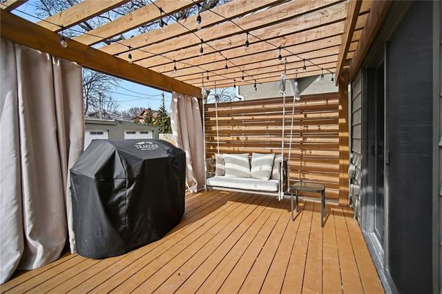 404 N GLADSTONE Boulevard, Kansas City, MO 64123