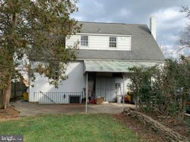 722 S WHITE HORSE PIKE, Audubon, NJ 08106