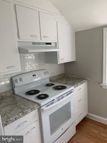 722 S WHITE HORSE PIKE, Audubon, NJ 08106